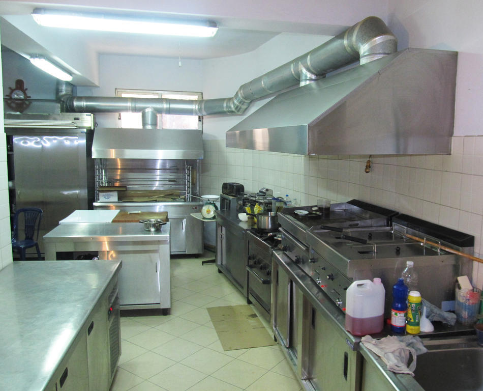 Aulona Hotel