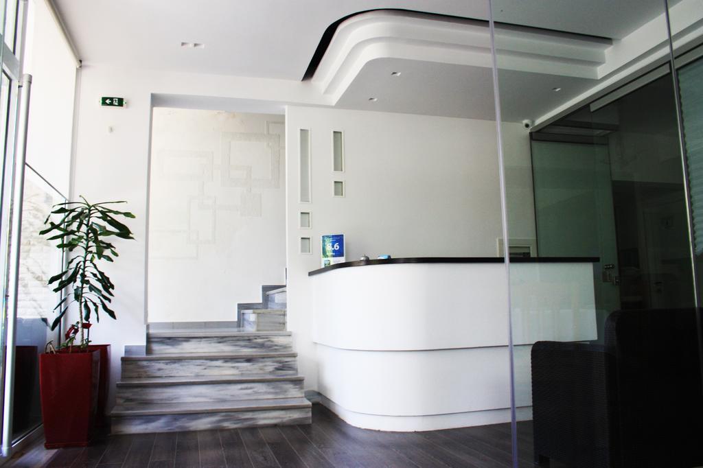 Hotel Aulona 3*