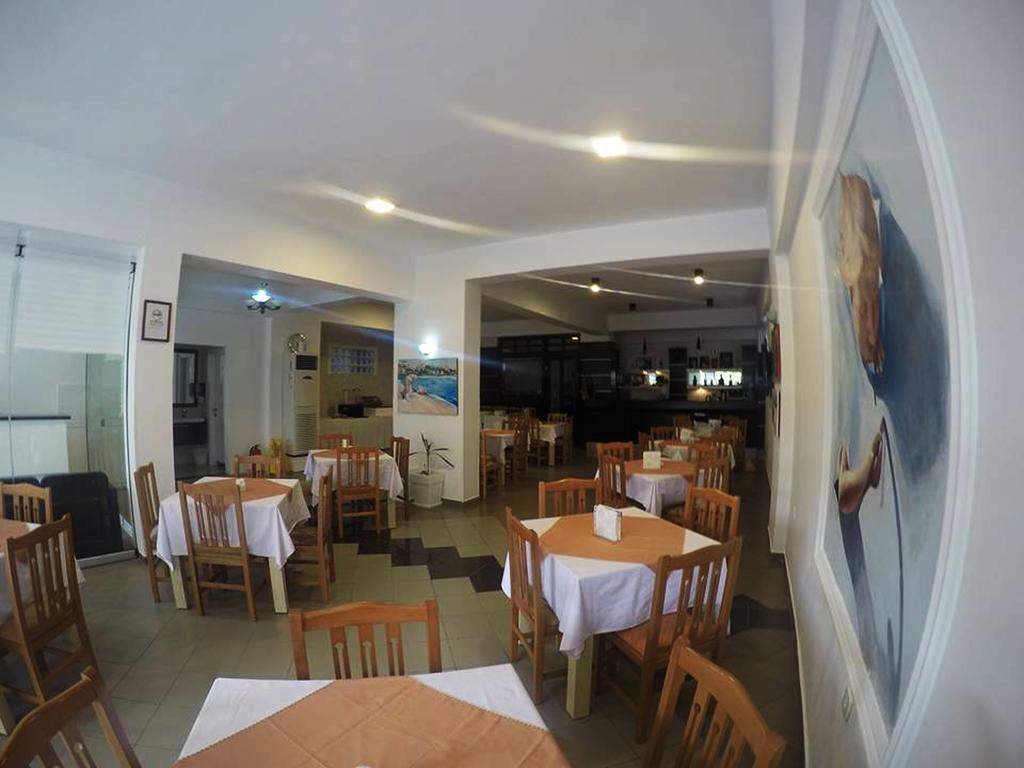Aulona Hotel