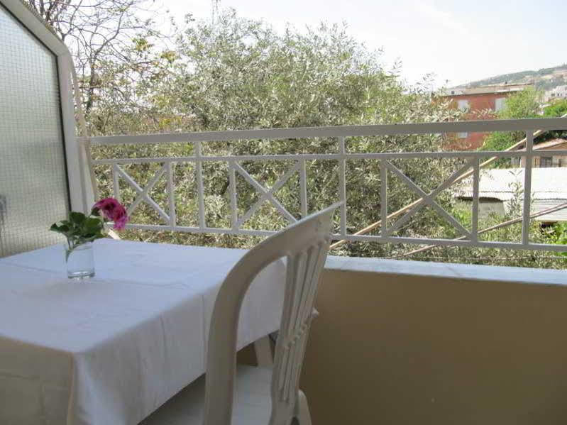 Hotel Aulona 3*
